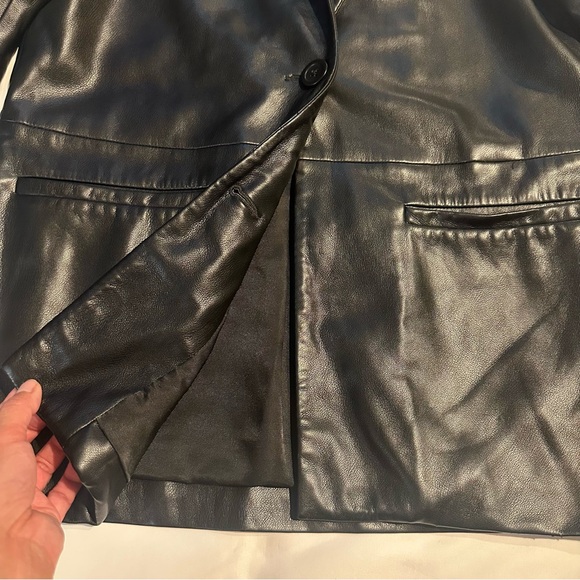 Abercrombie & Fitch Vegan Leather Blazer Sz XSP - Picture 5 of 10
